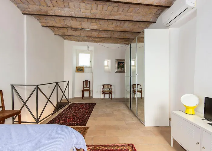 Colosseo Elegant Loft דירה *