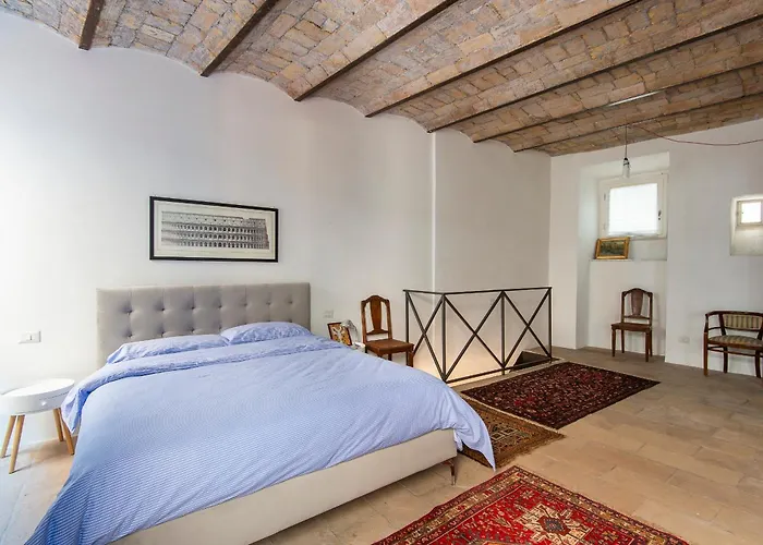 Colosseo Elegant Loft רומא