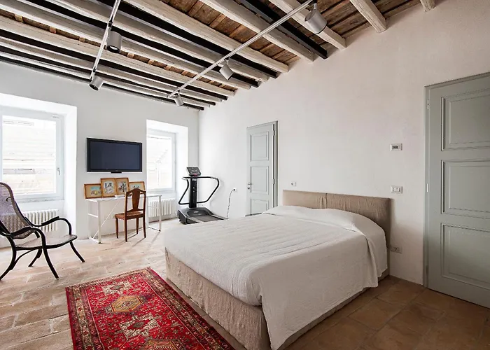 דירה Colosseo Elegant Loft רומא